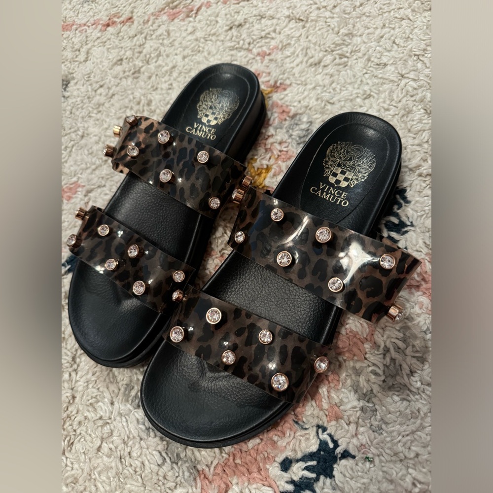 Vince Camuto